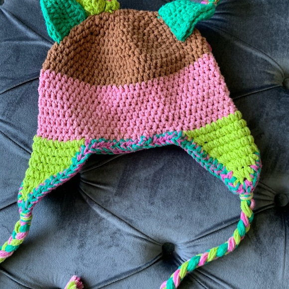 Hat - Picture 4 of 4